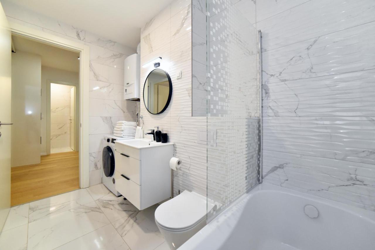 Ophelia Apartment With Parking Zagreb Exterior foto