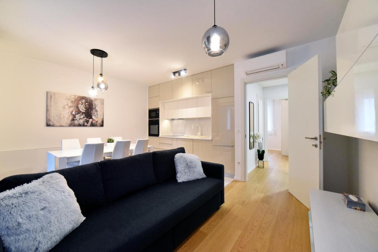 Ophelia Apartment With Parking Zagreb Exterior foto